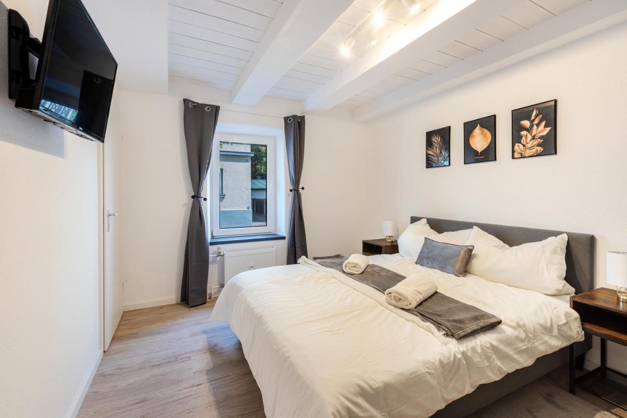 Terrace Apartment With 5 Rooms, Whirlpool And Bbq アウグスブルク エクステリア 写真
